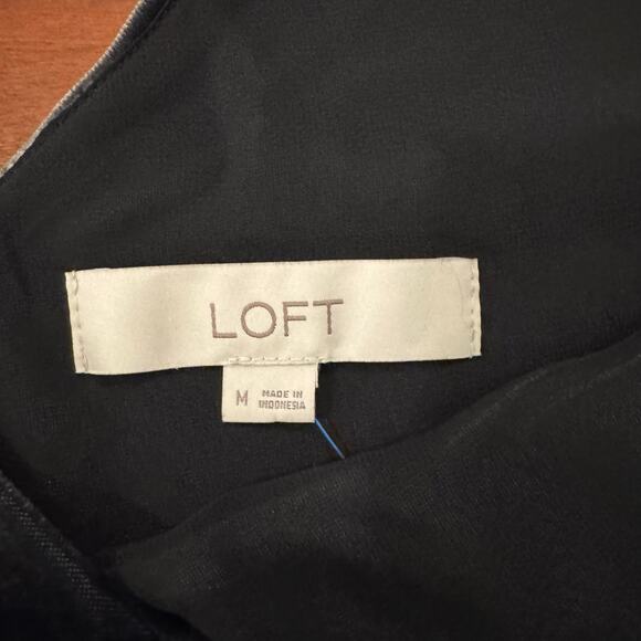 Loft Velvet Dark Gray V-neck Tank Top Size M - Picture 3 of 3